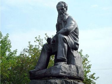 Памятник Бажову