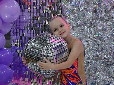 Юное поколение «художниц» соревнуется в Копейске