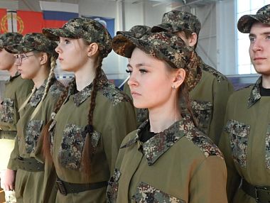 Копейские студенты на время стали воинами