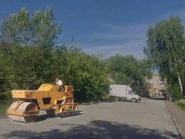 В Копейске благоустраивают межквартальные проезды