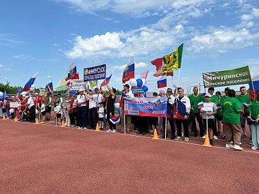Челябинские единороссы приняли участие в праздновании Дня России в городах и поселениях региона