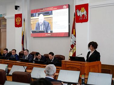 Выплаты супружеским парам с наградой «Семейное счастье» начнутся в конце марта