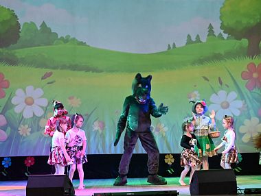 Лучшие театралы Копейска под софитами ДК им. Бажова