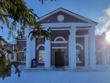 сельский дом культуры надпись. дк строитель губкин. информационный стенд дома культуры. центр культурных инициатив красноярск. рдк поселка солнечного хабаровского края поселка.