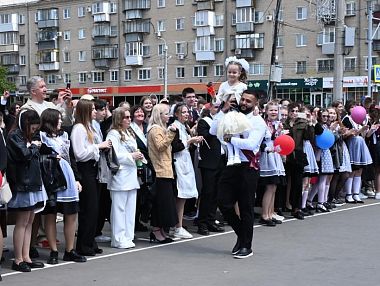 Ни пуха ни пера, выпускники Копейска!